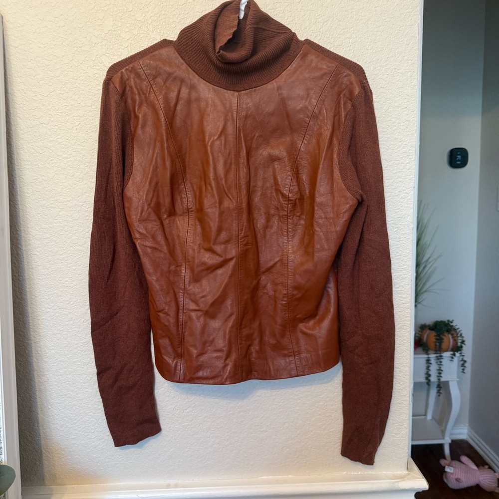 Paraphrase Chocolate Knit Top Large